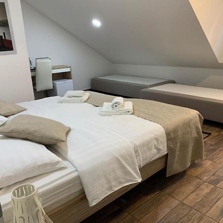 Guesthouse Dubai Zagreb Bagian luar foto