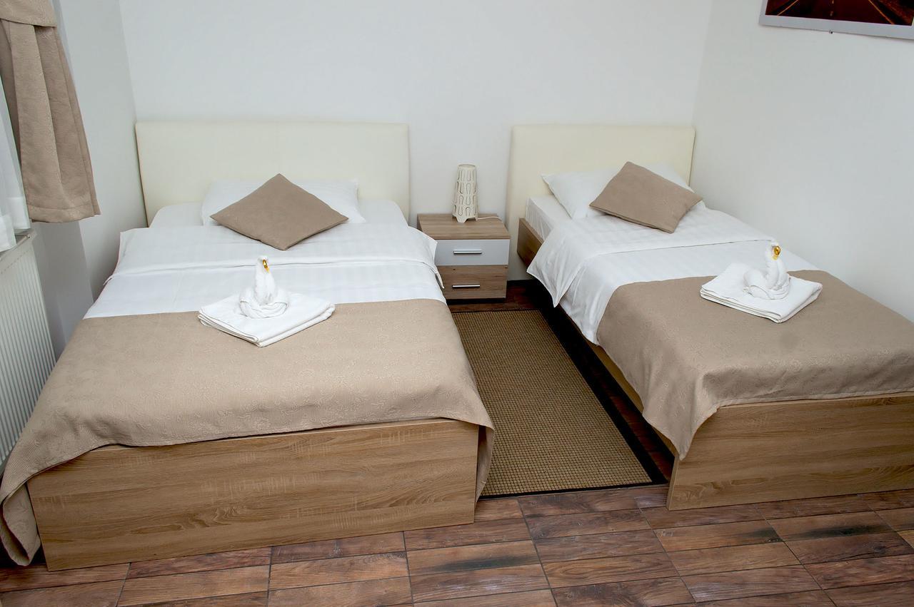 Guesthouse Dubai Zagreb Bagian luar foto